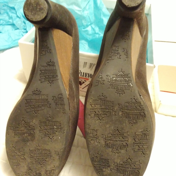 Leather T Strap Wedges - Picture 9 of 13